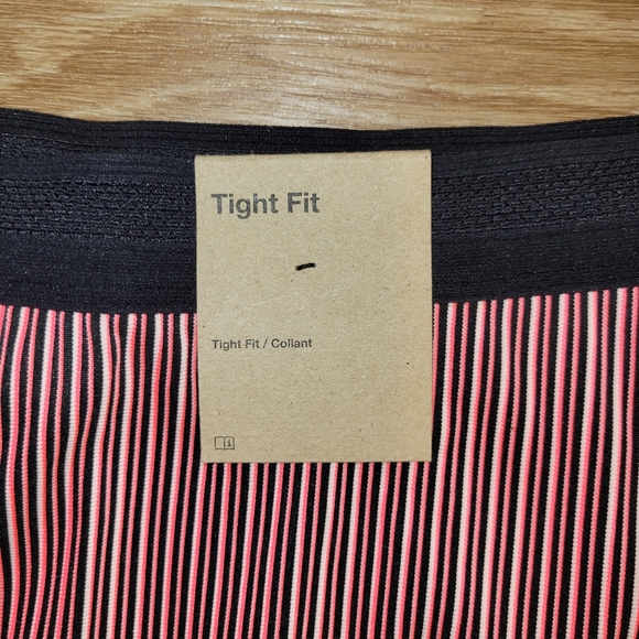 Nike Aeroswift 1/2 Length Running Tights Crimson Men’s Sz Large DA1429-014 - Picture 7 of 9